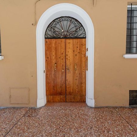 Realkasa La Finestrella Sui Portici Apartment Болоня Екстериор снимка
