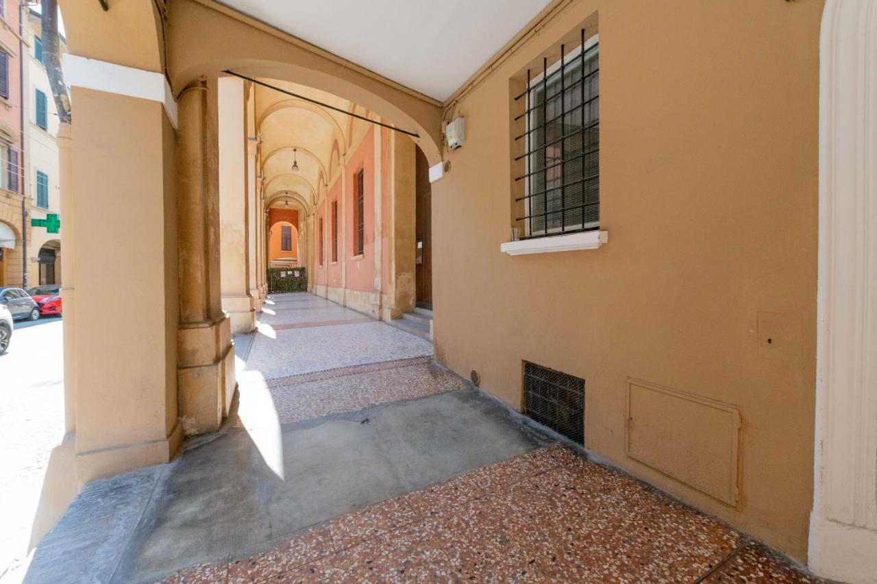 Realkasa La Finestrella Sui Portici Apartment Болоня Екстериор снимка